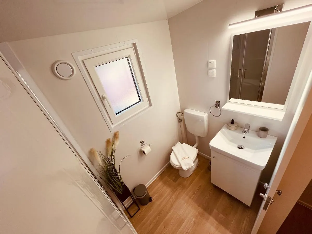 Hotel Pearl Of The Biograd Biograd Na Moru 4*,