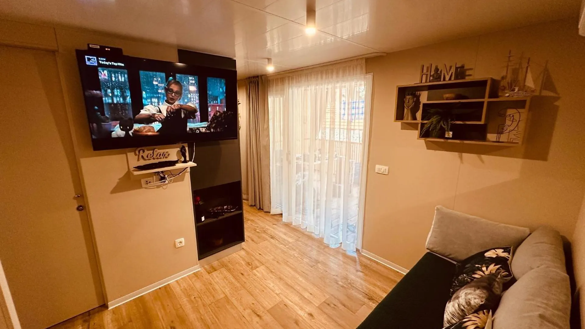 Hotel Pearl Of The Biograd Biograd Na Moru Kemping